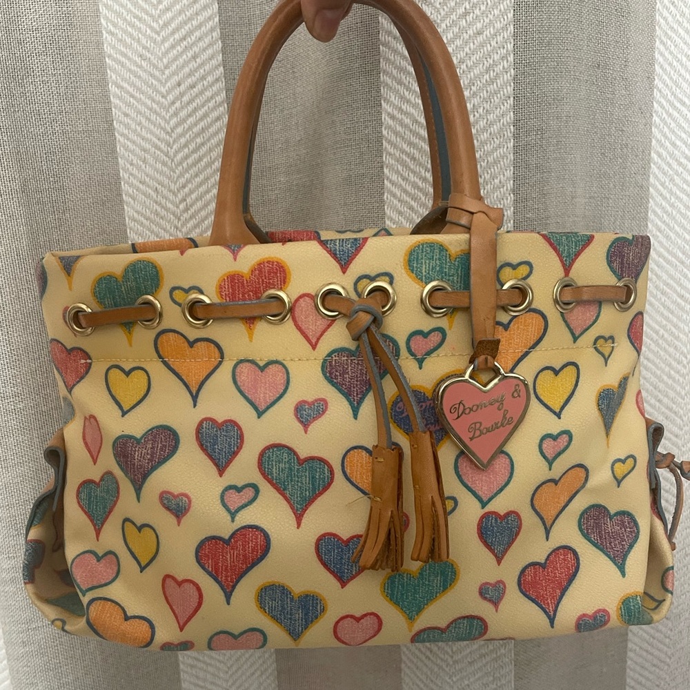 Hand bag